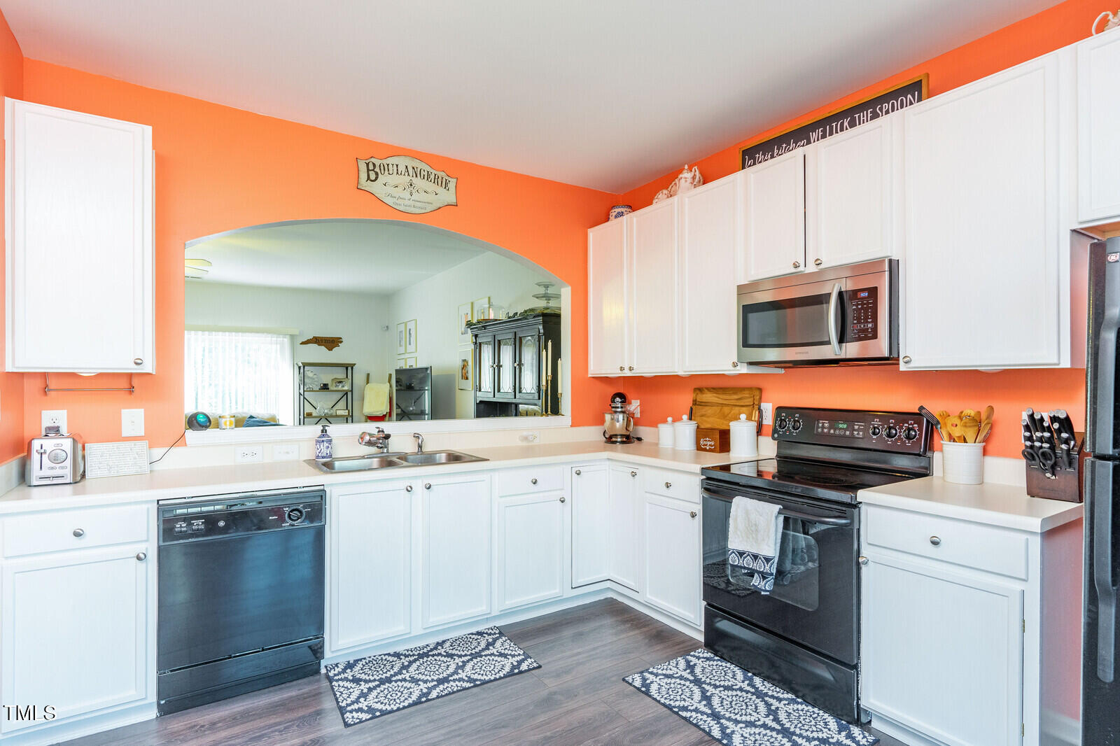 610 Walnut Woods Drive