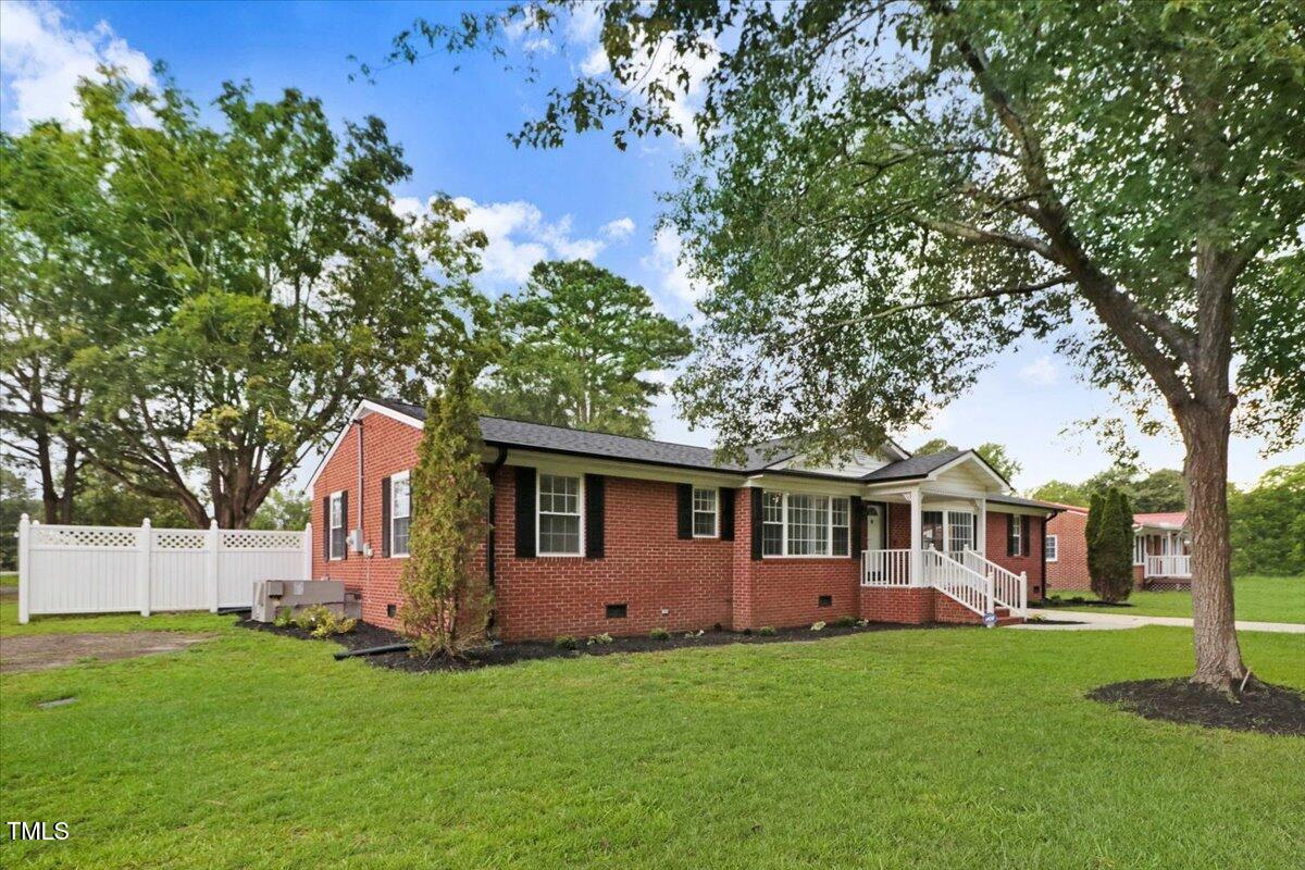 201 Shady Lane Drive