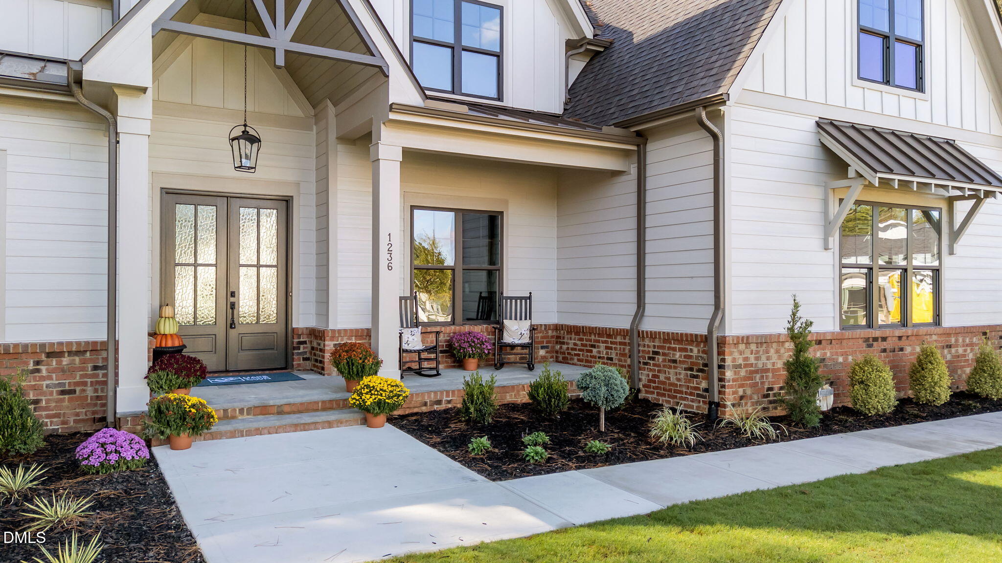 1236 Perry Bluff Drive
