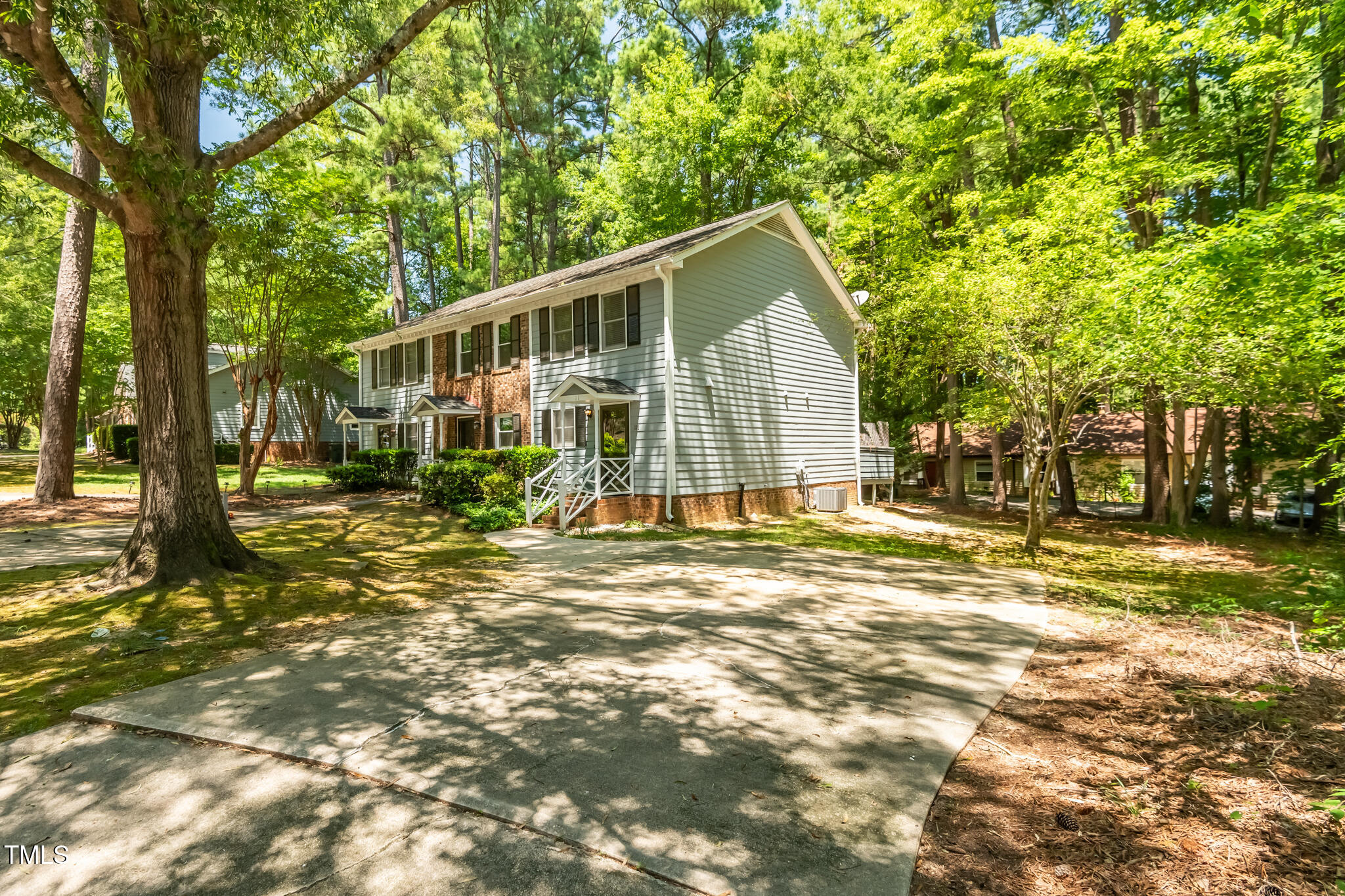 111 Cimmaron Court