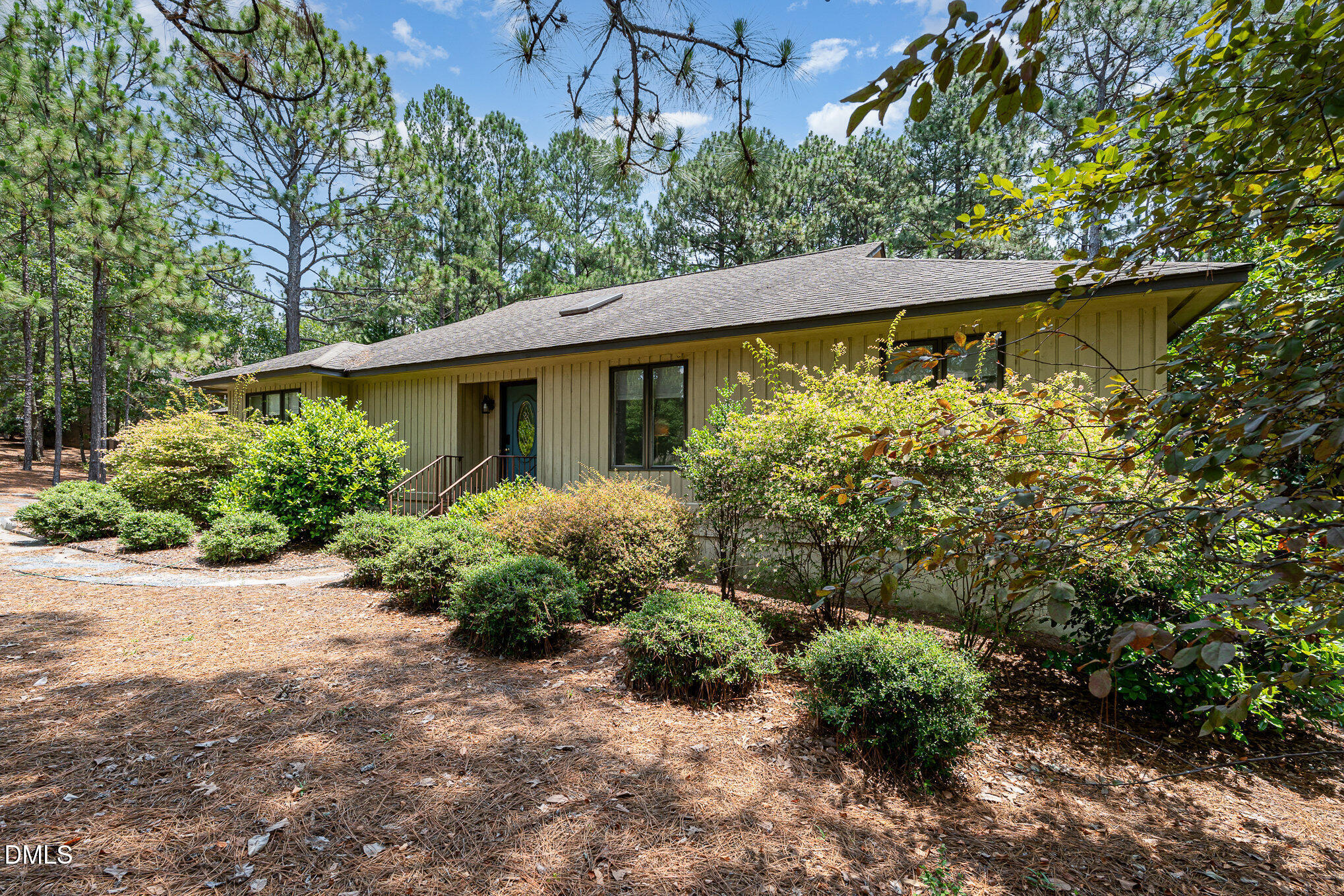 6 Driving Range Road