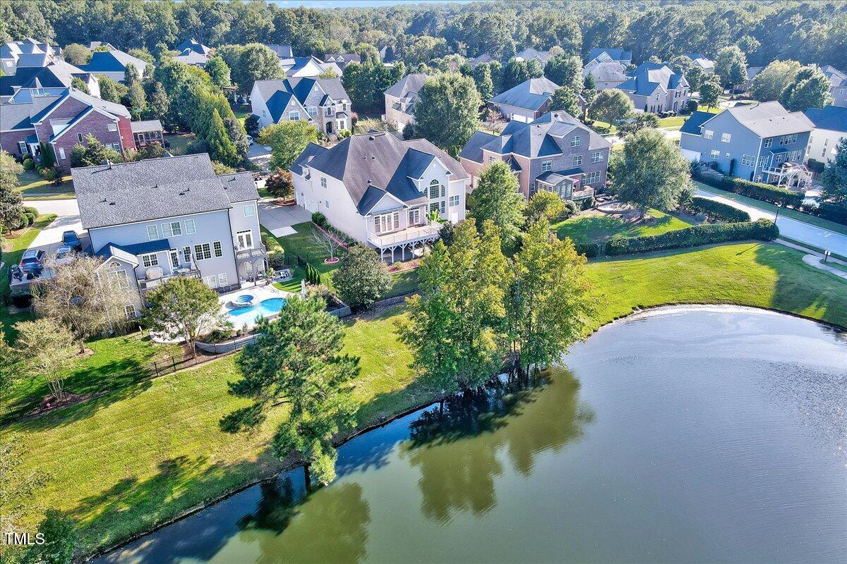 404 Vintage Hill Circle