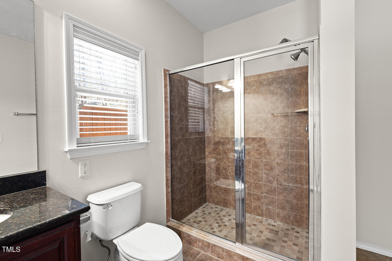 Durham, North Carolina 27713, United States, 3 Bedrooms Bedrooms, ,2 BathroomsBathrooms,Residential,Pending,83735