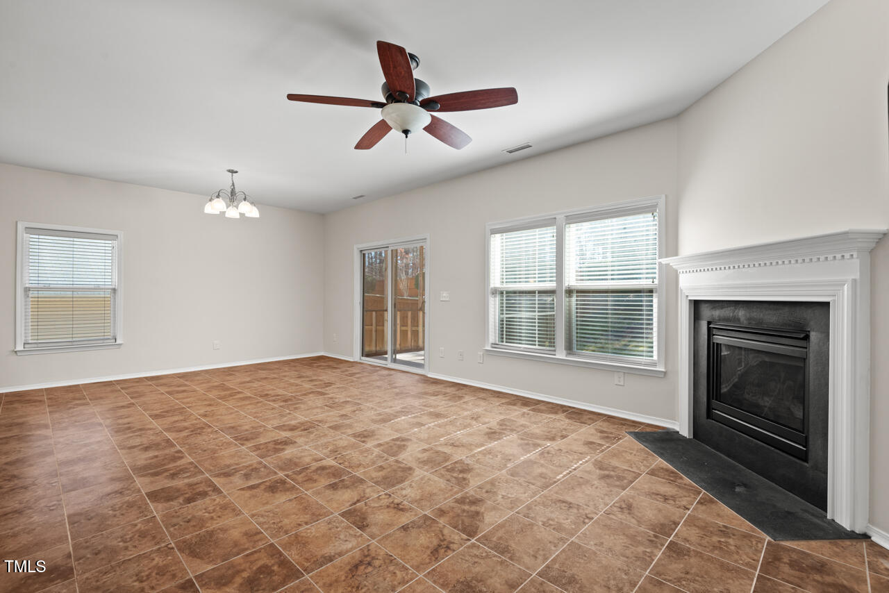 Durham, North Carolina 27713, United States, 3 Bedrooms Bedrooms, ,2 BathroomsBathrooms,Residential,Pending,83735