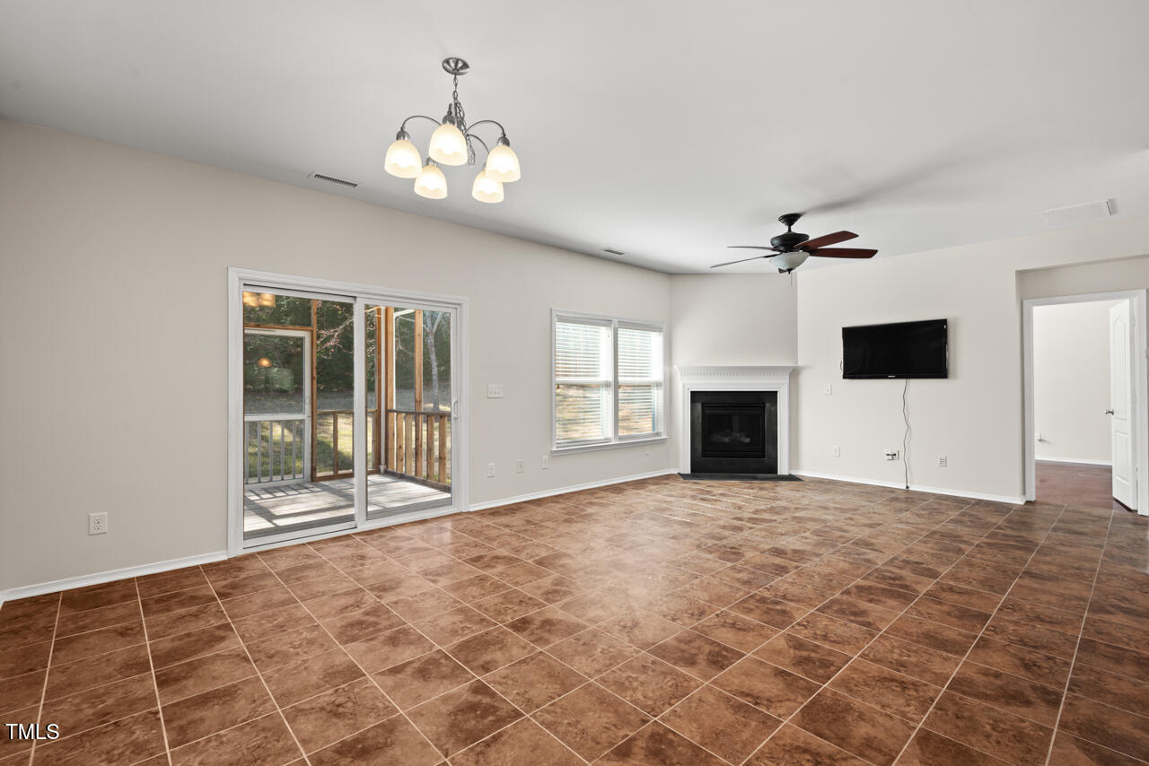 Durham, North Carolina 27713, United States, 3 Bedrooms Bedrooms, ,2 BathroomsBathrooms,Residential,Pending,83735