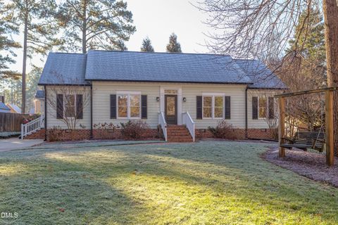 203 Pinewood Drive Apex NC 27502