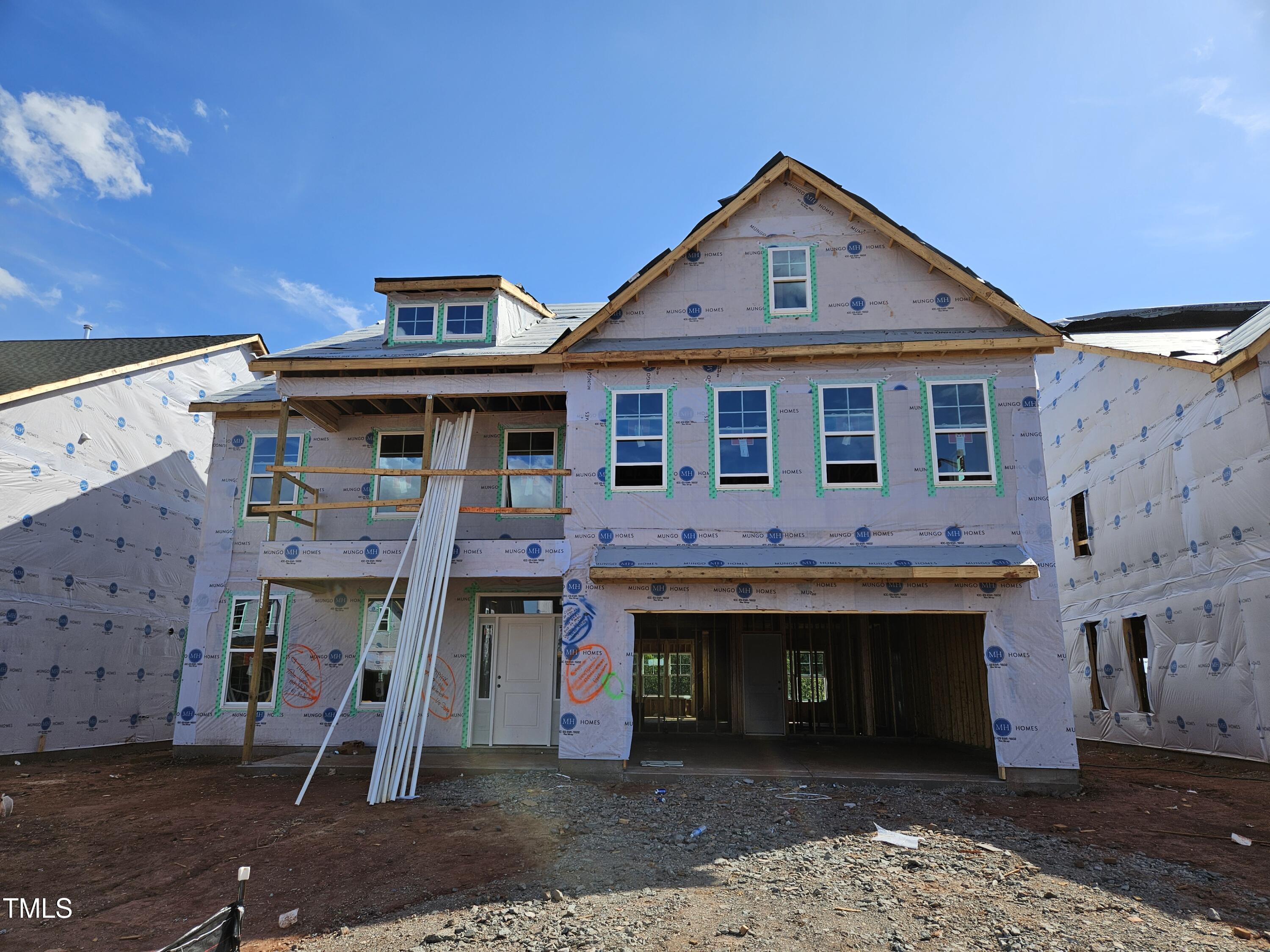 3008 Dog Rose Drive 307