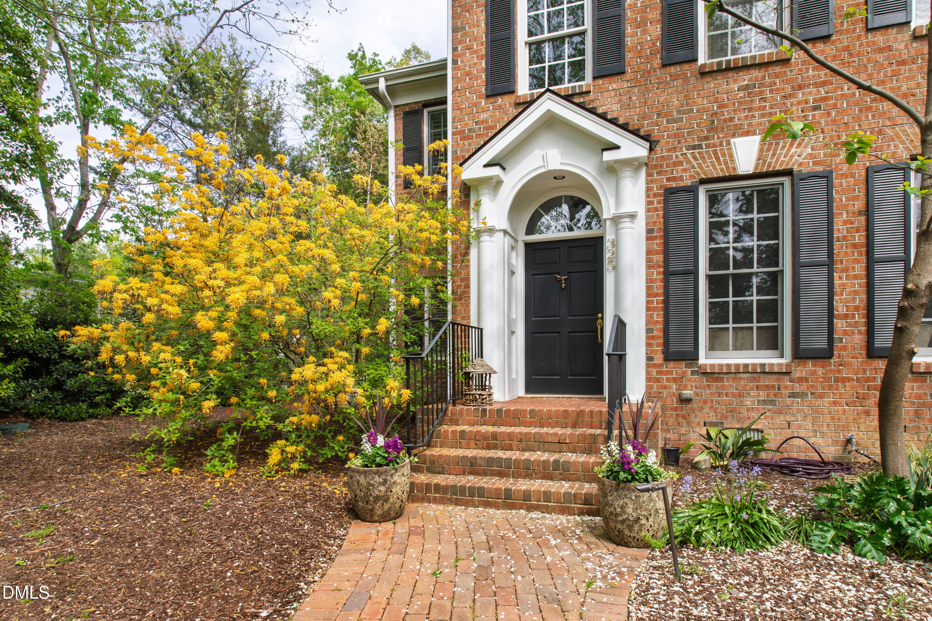 325 Nottingham Drive