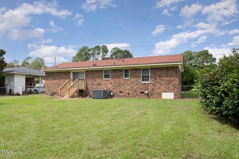 A home in Dunn