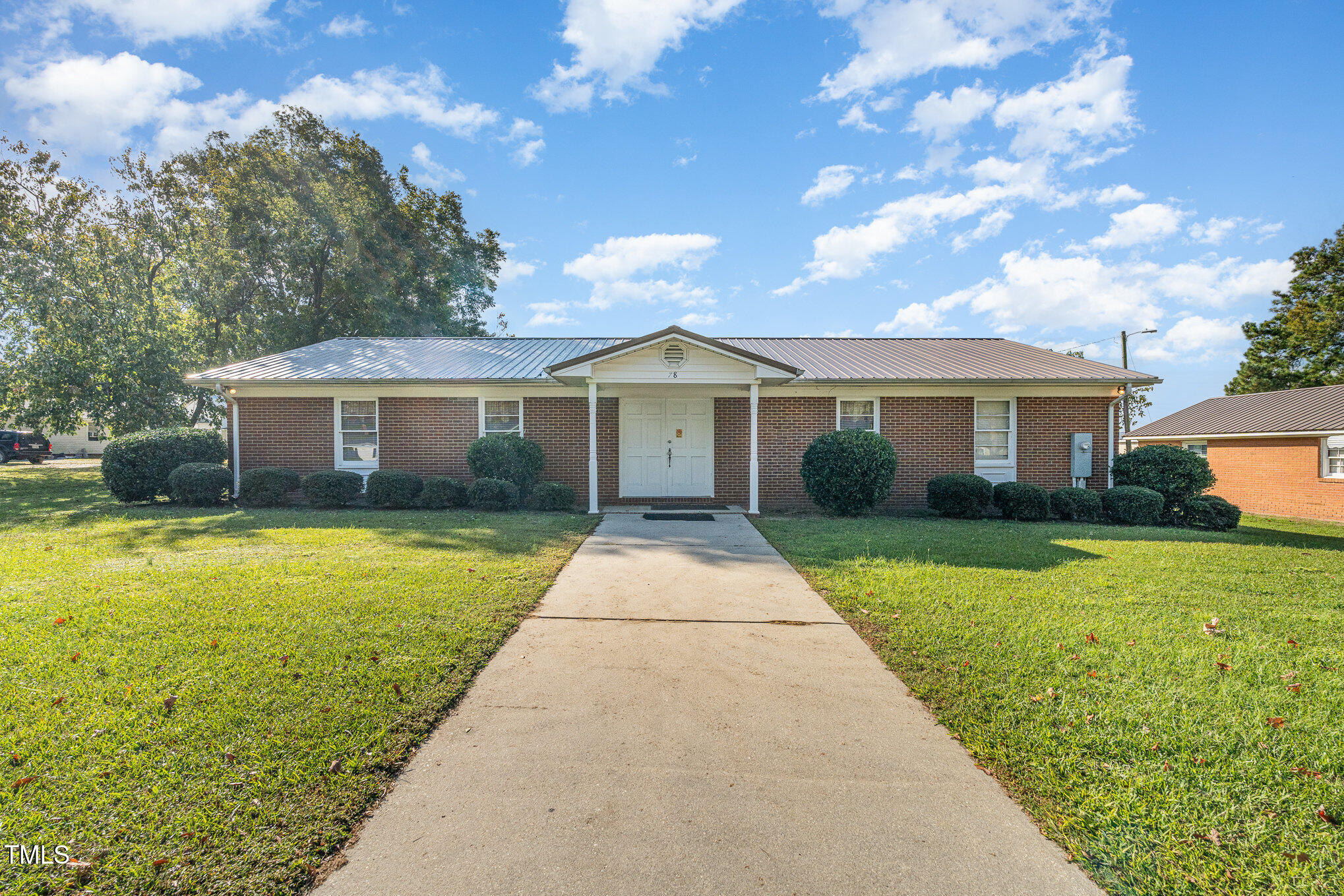 178 N Railroad Street