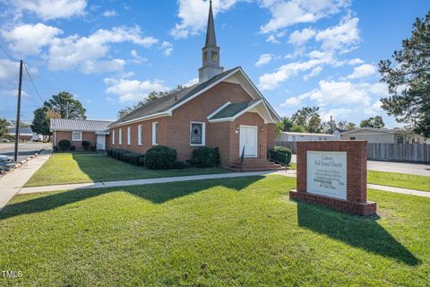 178 N Railroad Street Coats NC 27521
