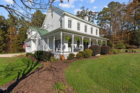 220 Epps Clark Road Siler City NC 27344