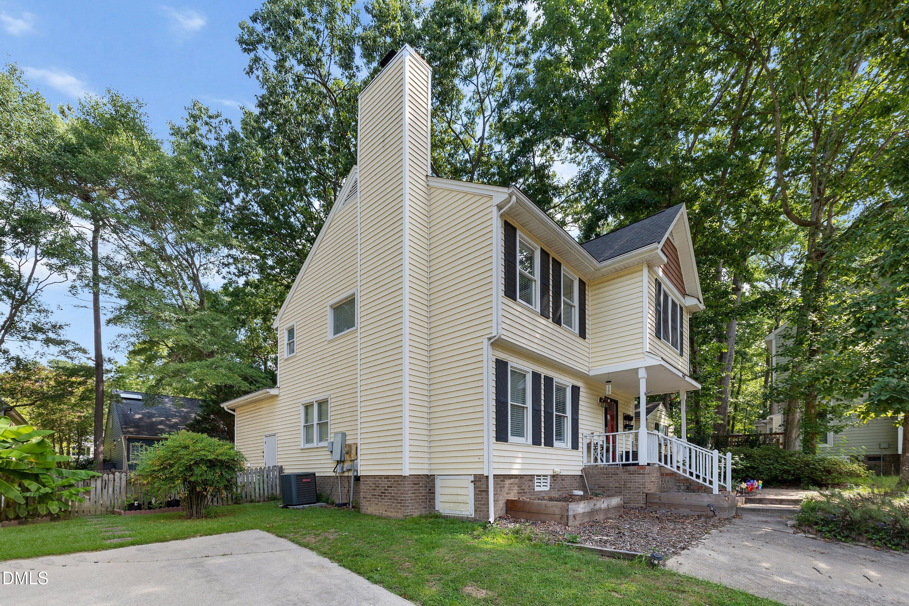 4613 Ellsmere Lane
