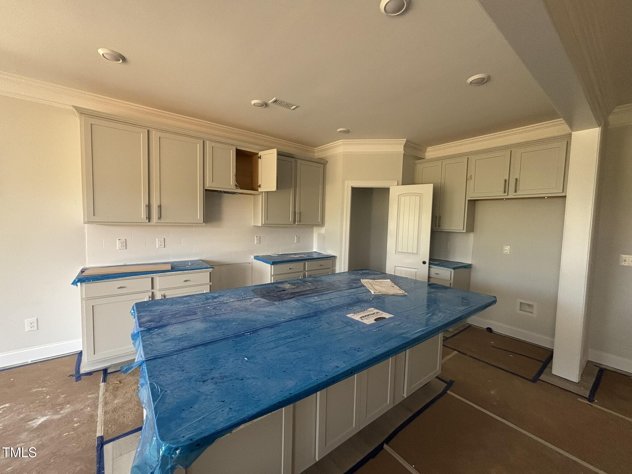 42 Quilting Drive