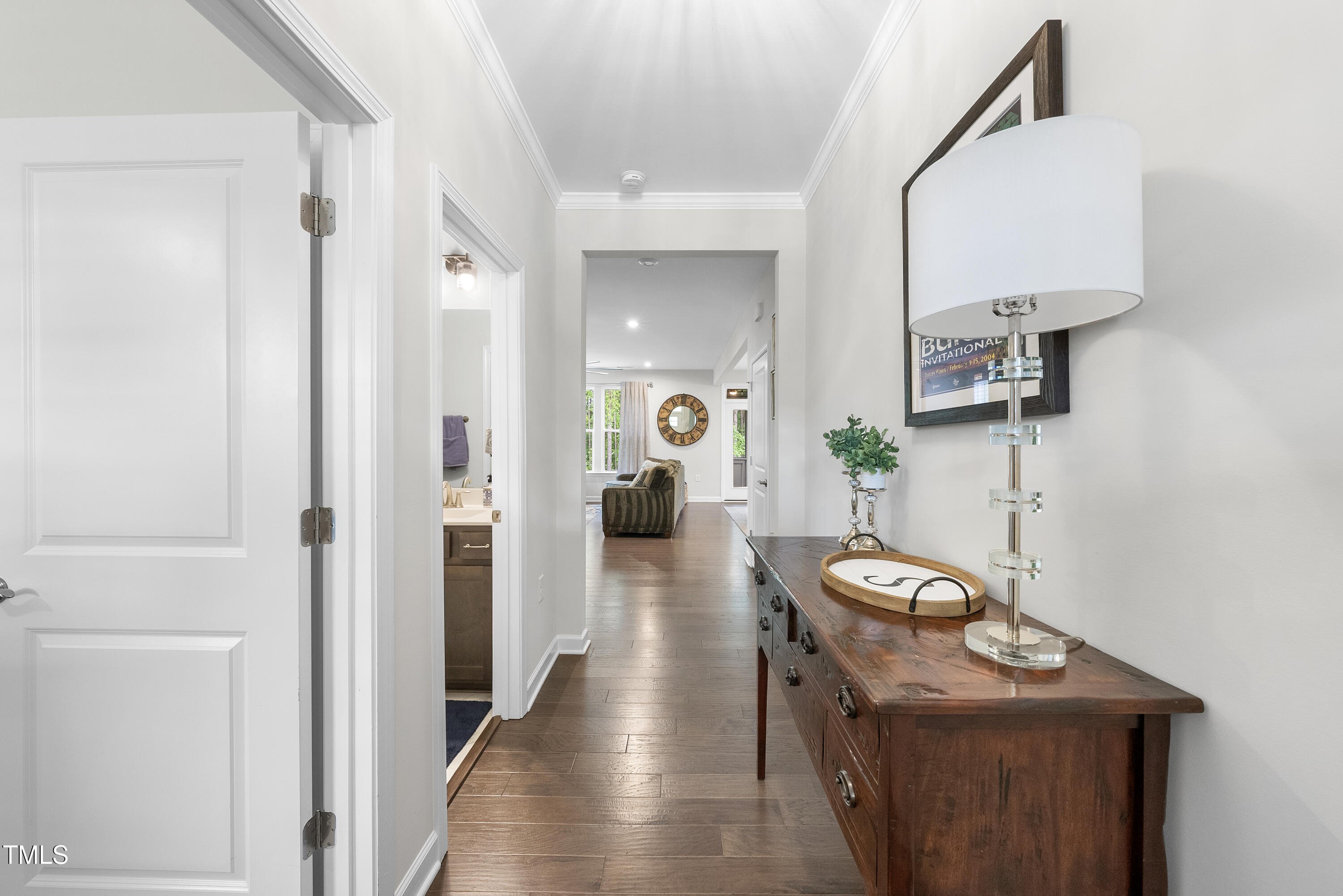 1309 Magnolia Gln Circle