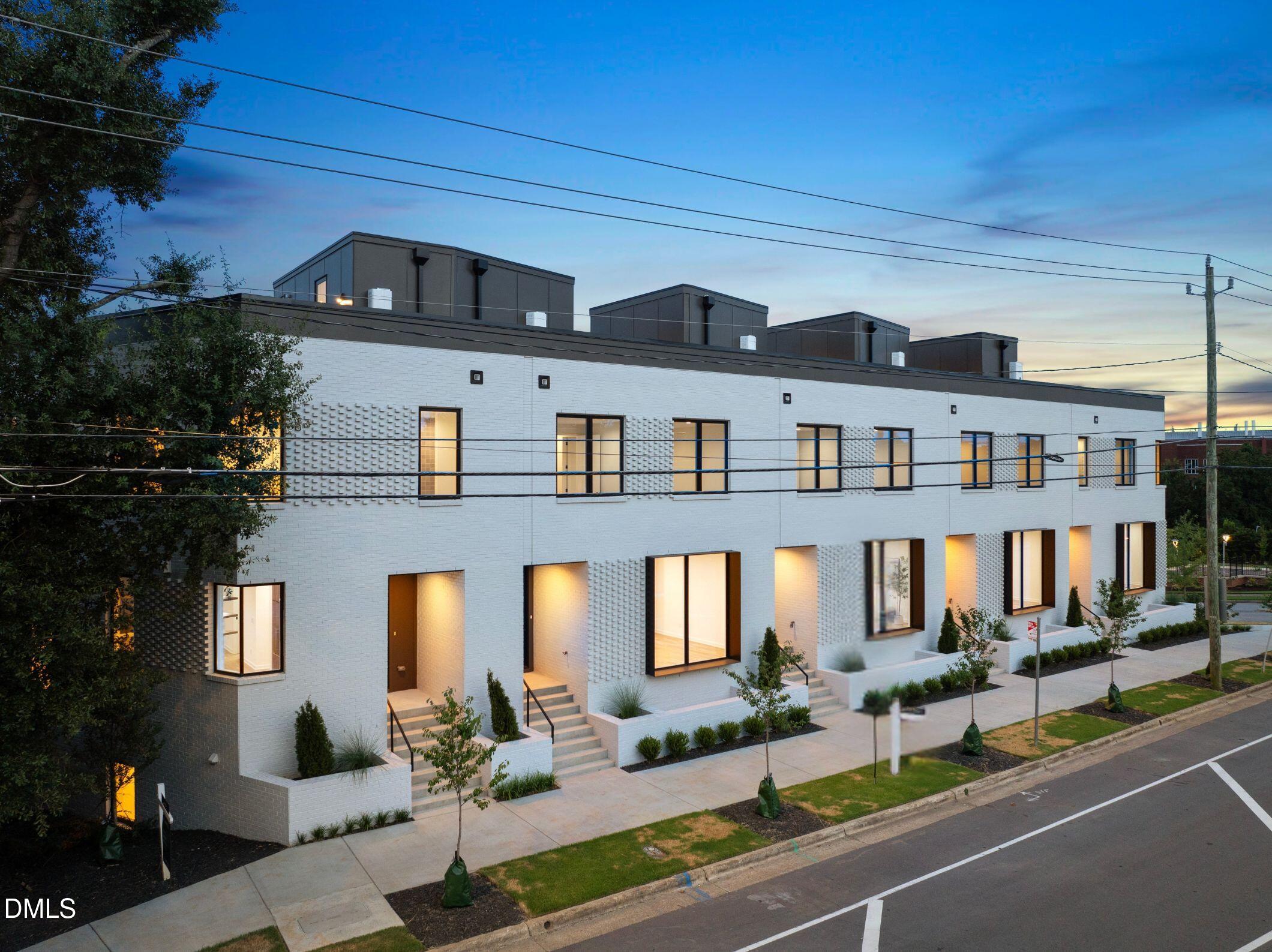 1307 Chamblee Hill Court