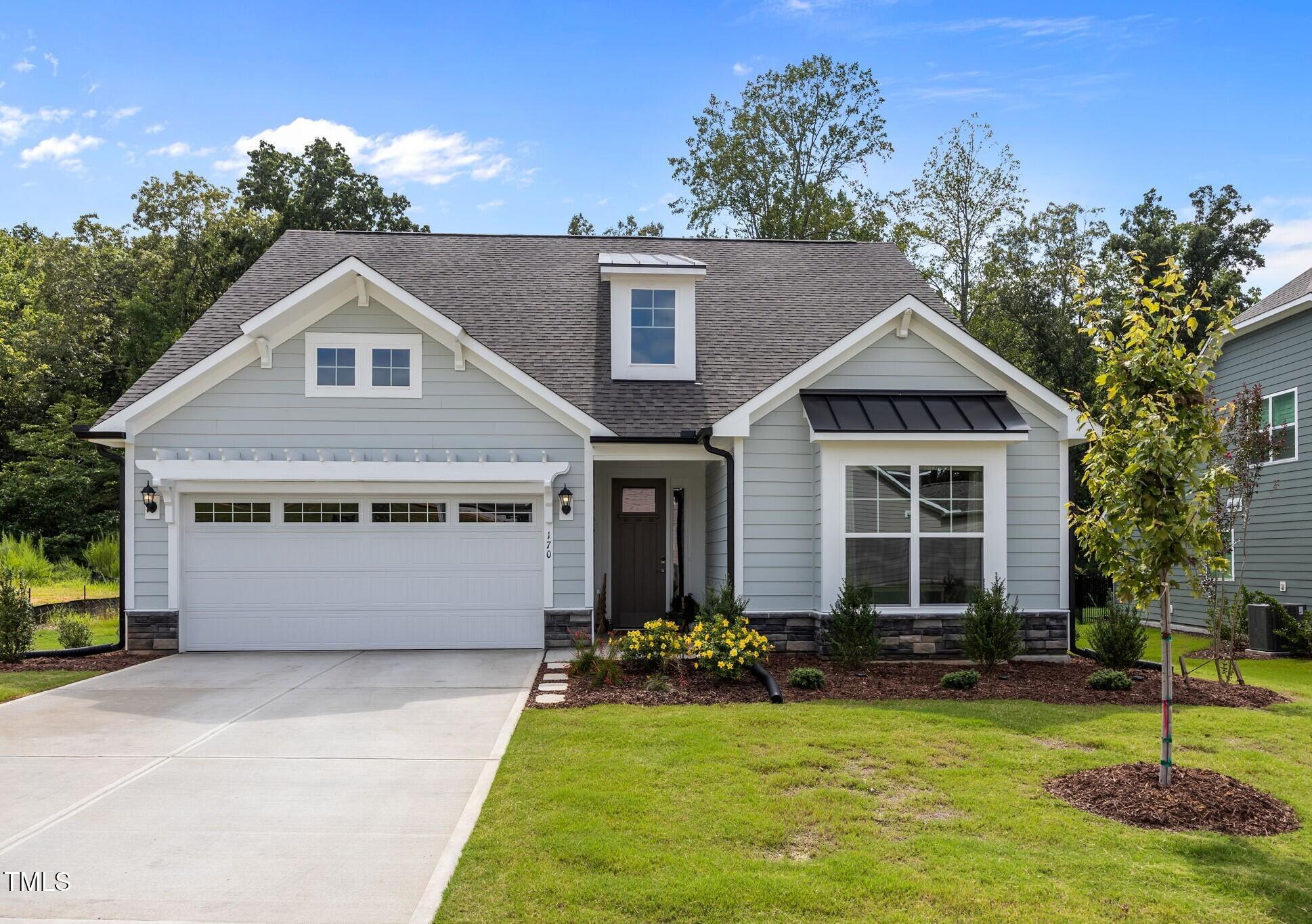 170 Sawtooth Oak Lane
