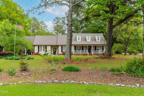 1741 W Blackman Road Dunn NC 28334