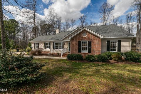 1012 Sawyer Creek Drive Zebulon NC 27597