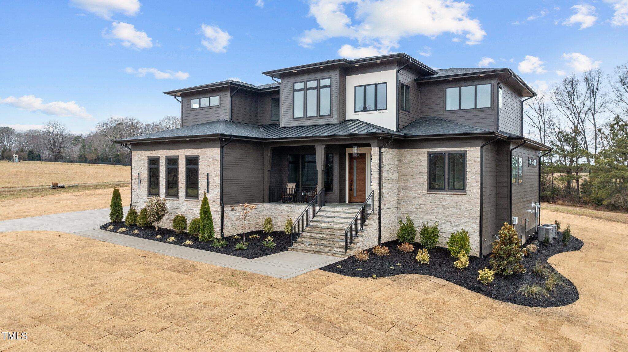 30 Hartwood Lane