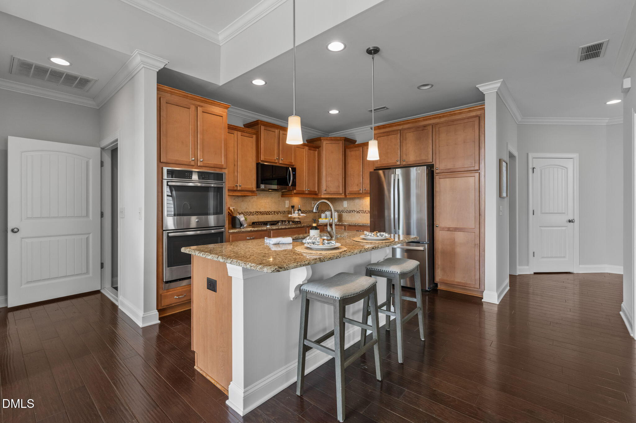 33 Heatherwood Drive