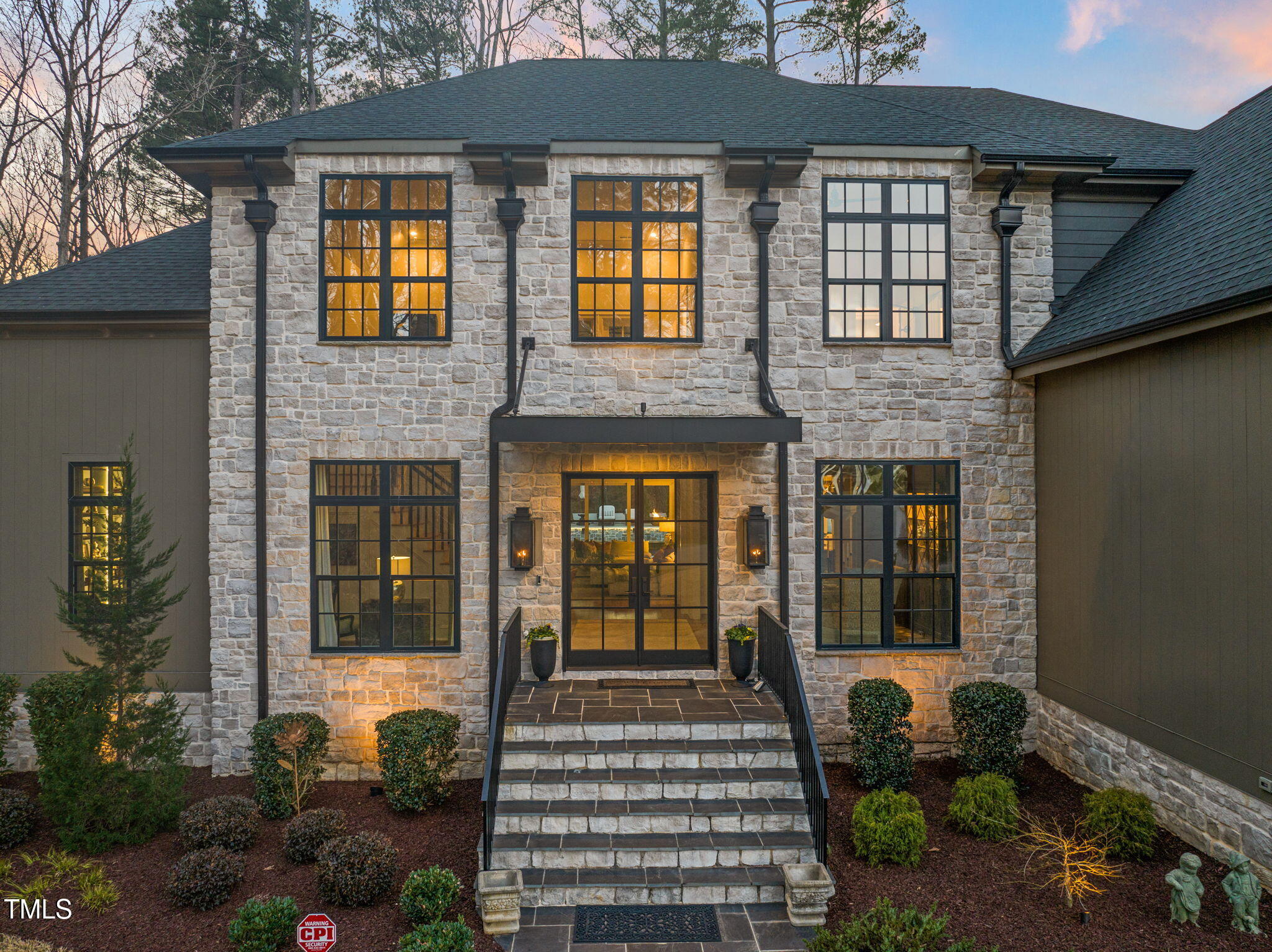 1012 Casa Dega Way