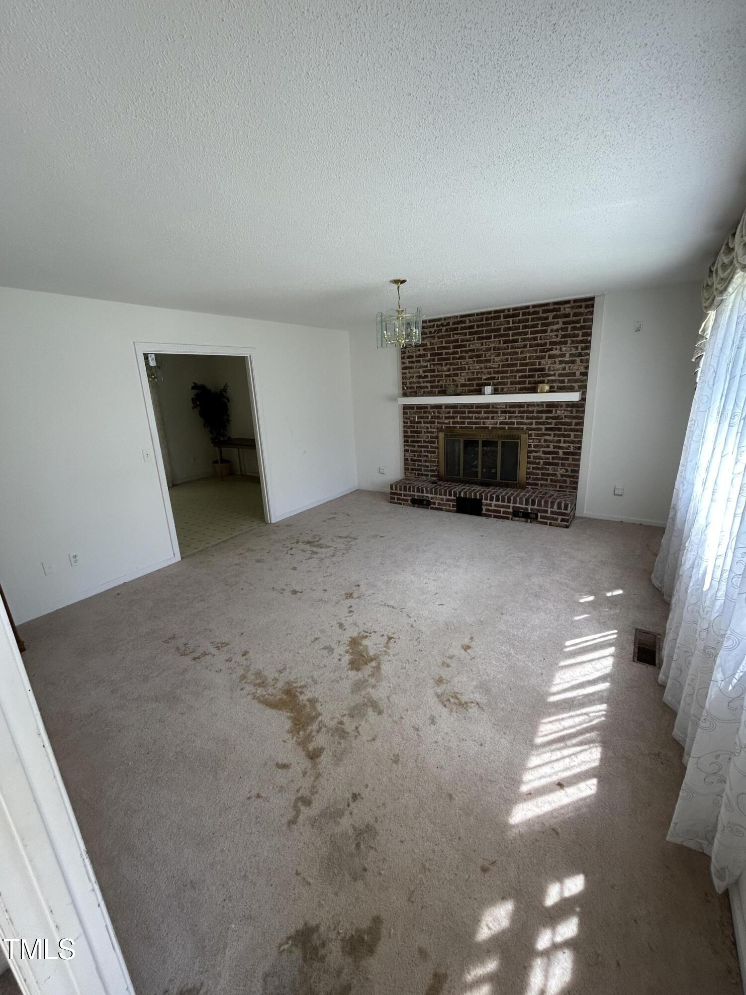 683 Osgood Road