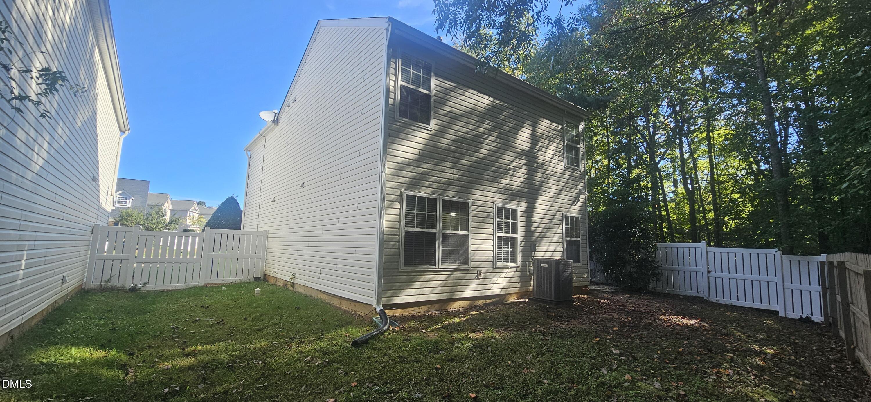 5501 Stewartby Drive