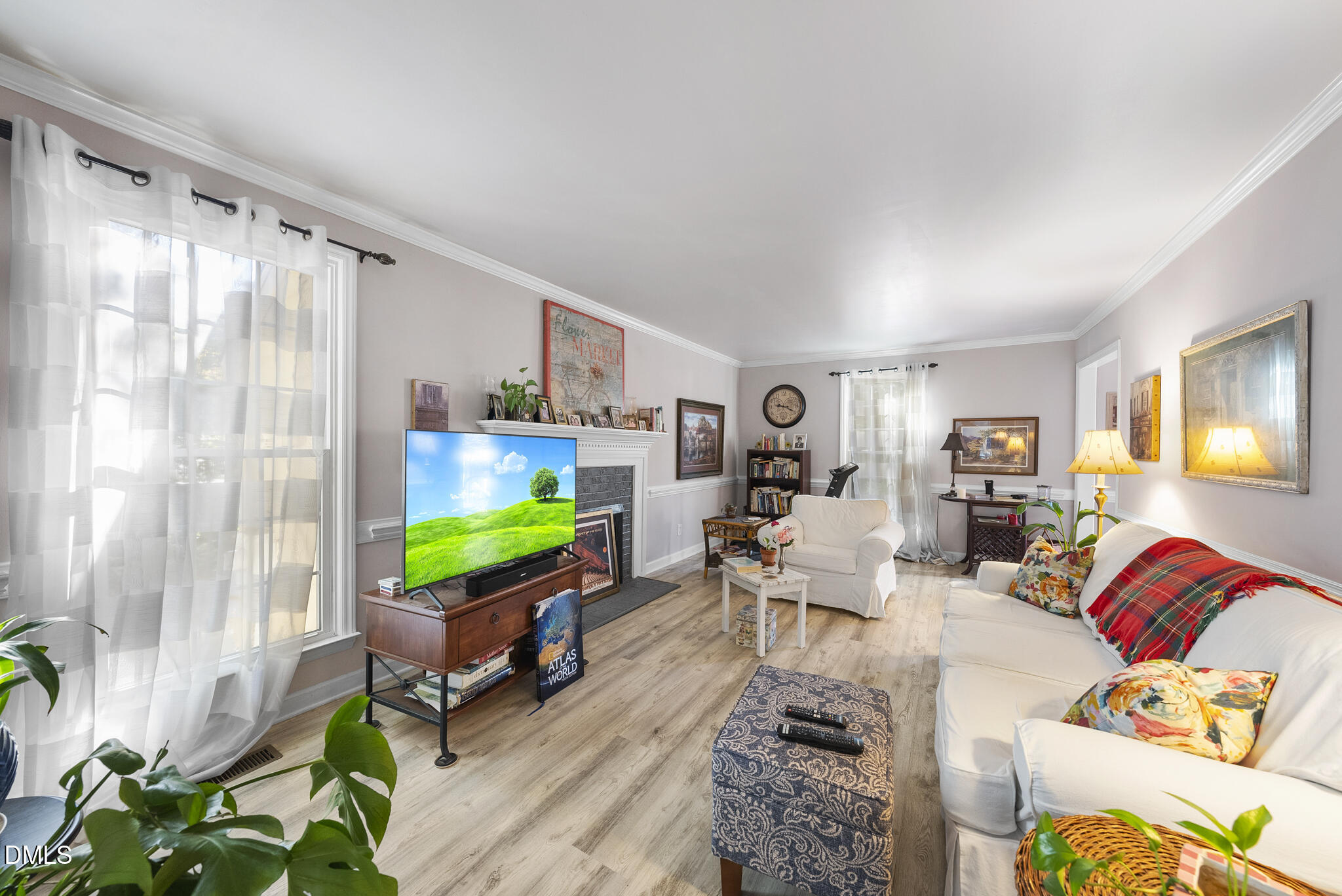 Raleigh, North Carolina 27613, United States, 3 Bedrooms Bedrooms, ,2 BathroomsBathrooms,Residential,Pending,217069