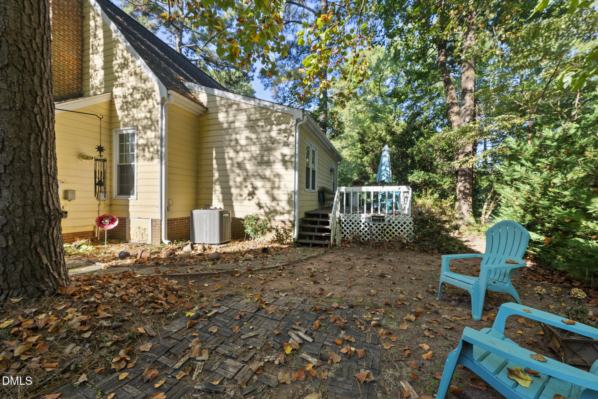 Raleigh, North Carolina 27613, United States, 3 Bedrooms Bedrooms, ,2 BathroomsBathrooms,Residential,Pending,217069