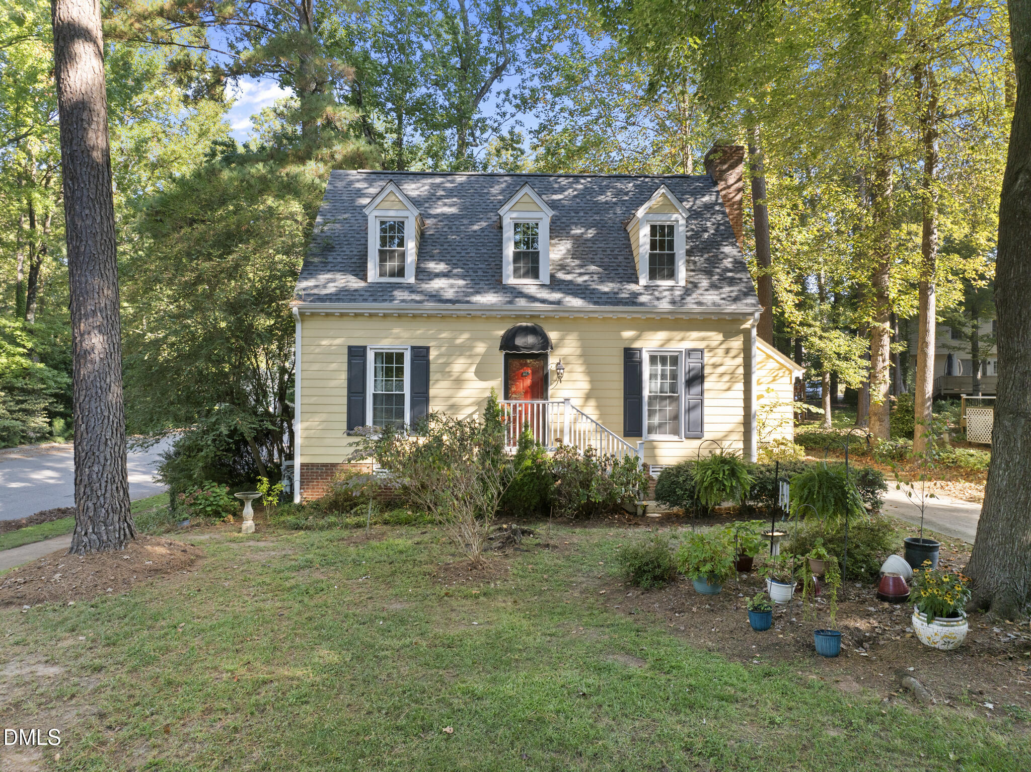 Raleigh, North Carolina 27613, United States, 3 Bedrooms Bedrooms, ,2 BathroomsBathrooms,Residential,Pending,217069