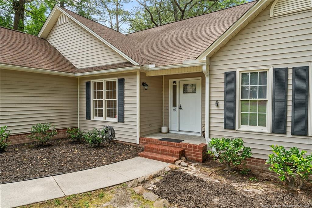 40 Blue Heron Court