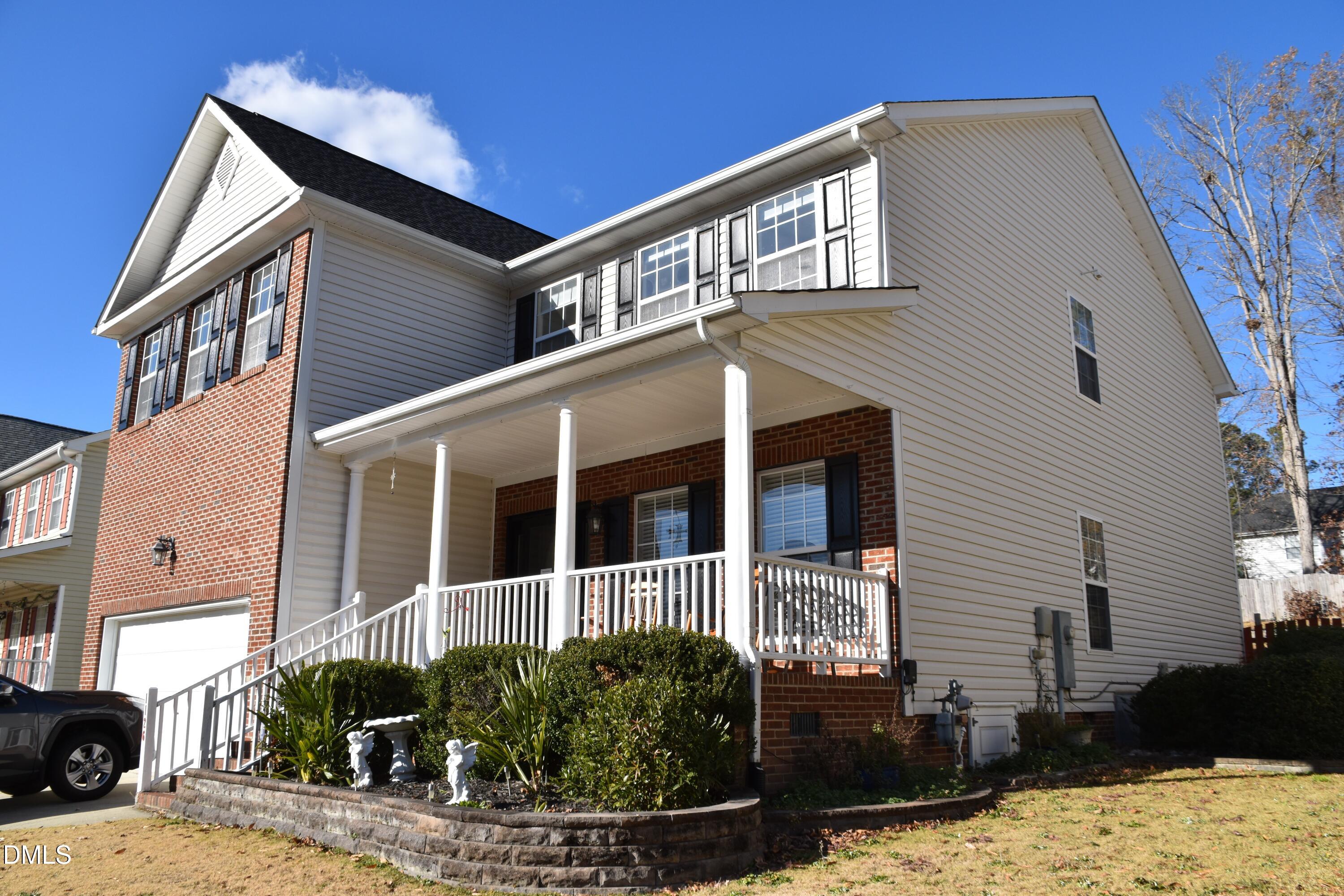 1126 Woodlands Creek Way