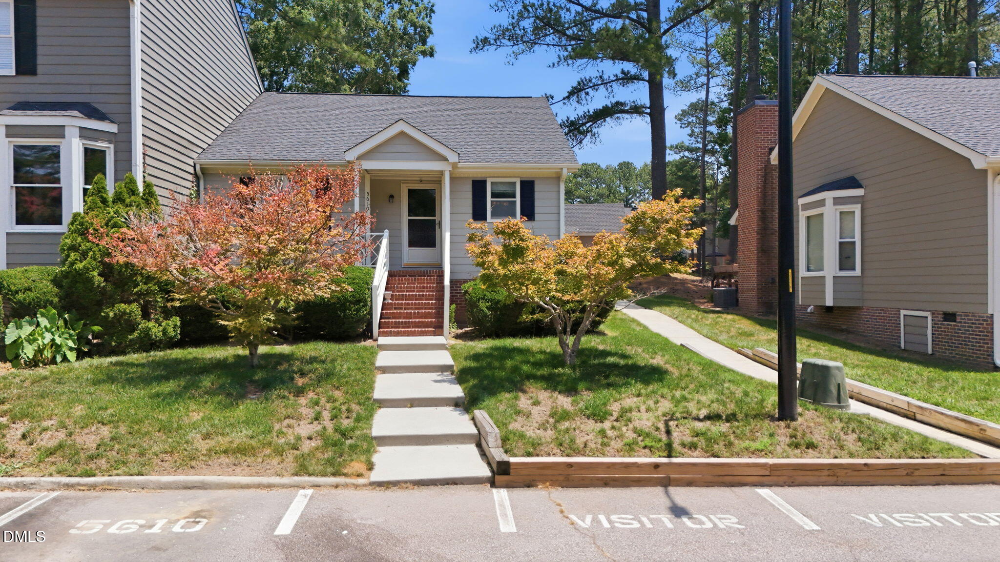 5610 Darrow Drive