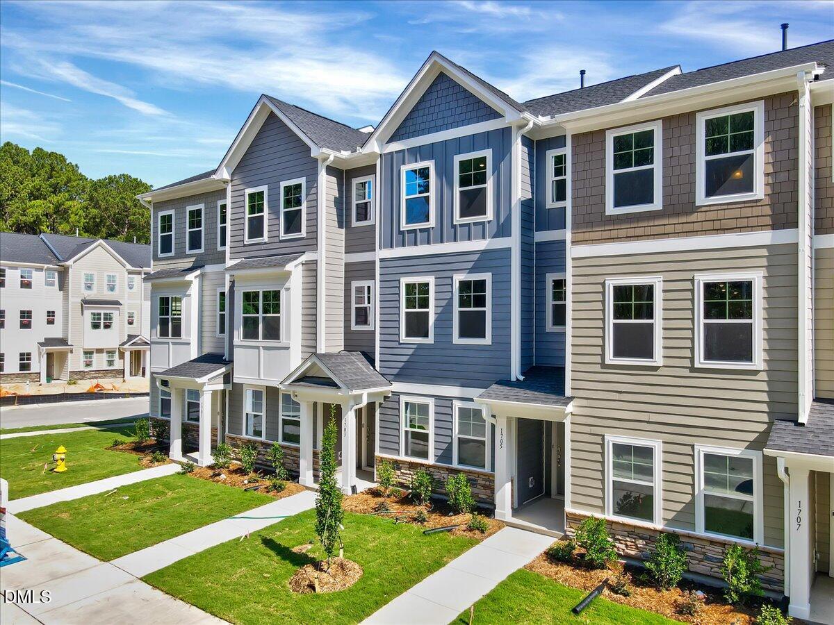 1705 Chirping Trail
