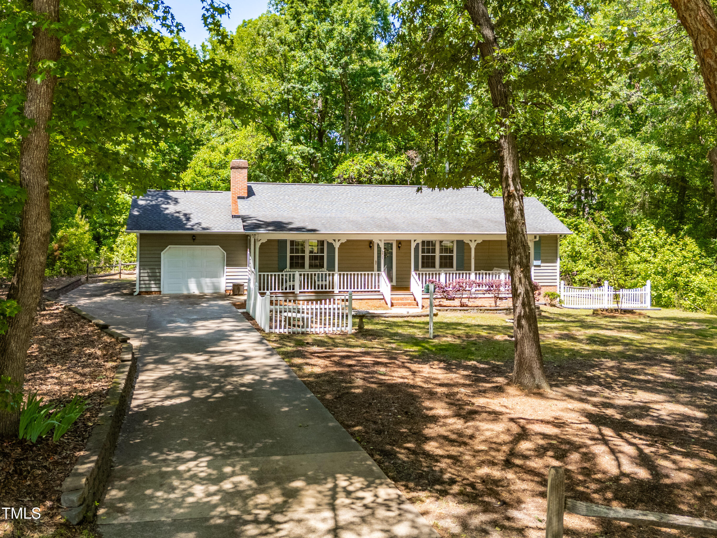 2100 Fort Drive
