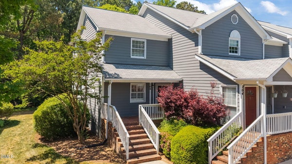 8321 HEMPSHIRE PL APT 104, RALEIGH, NC 27613 - Image b637a7f9af3042ff63a68da0cd8cf295/1450180098