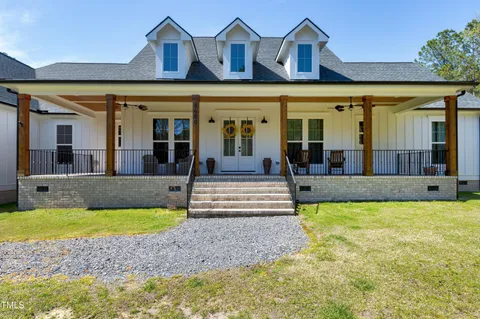 MLS: 10087096
