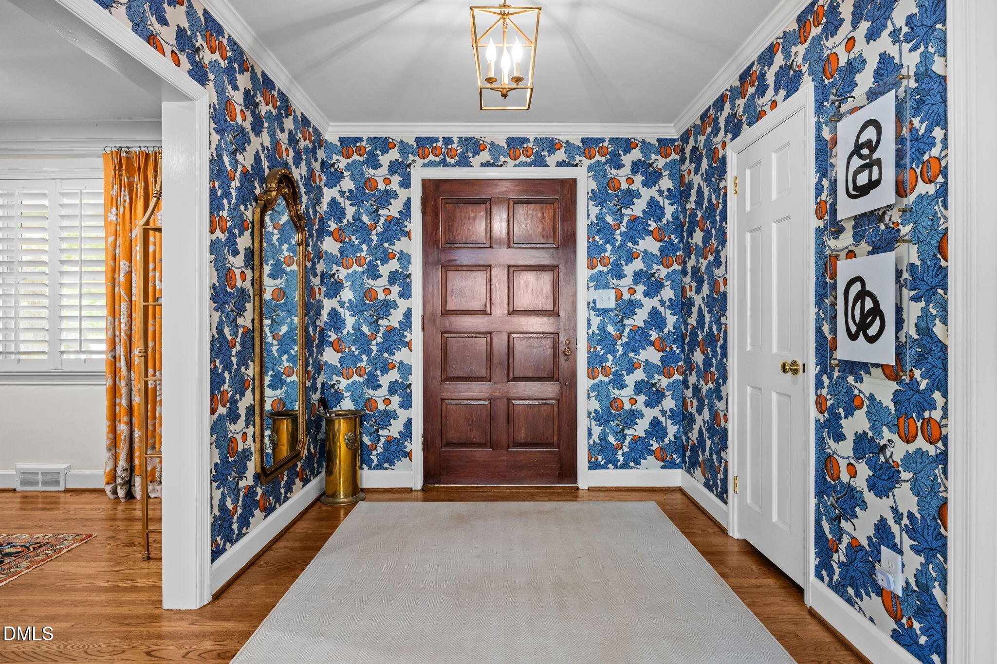 809 Lake Boone Trail