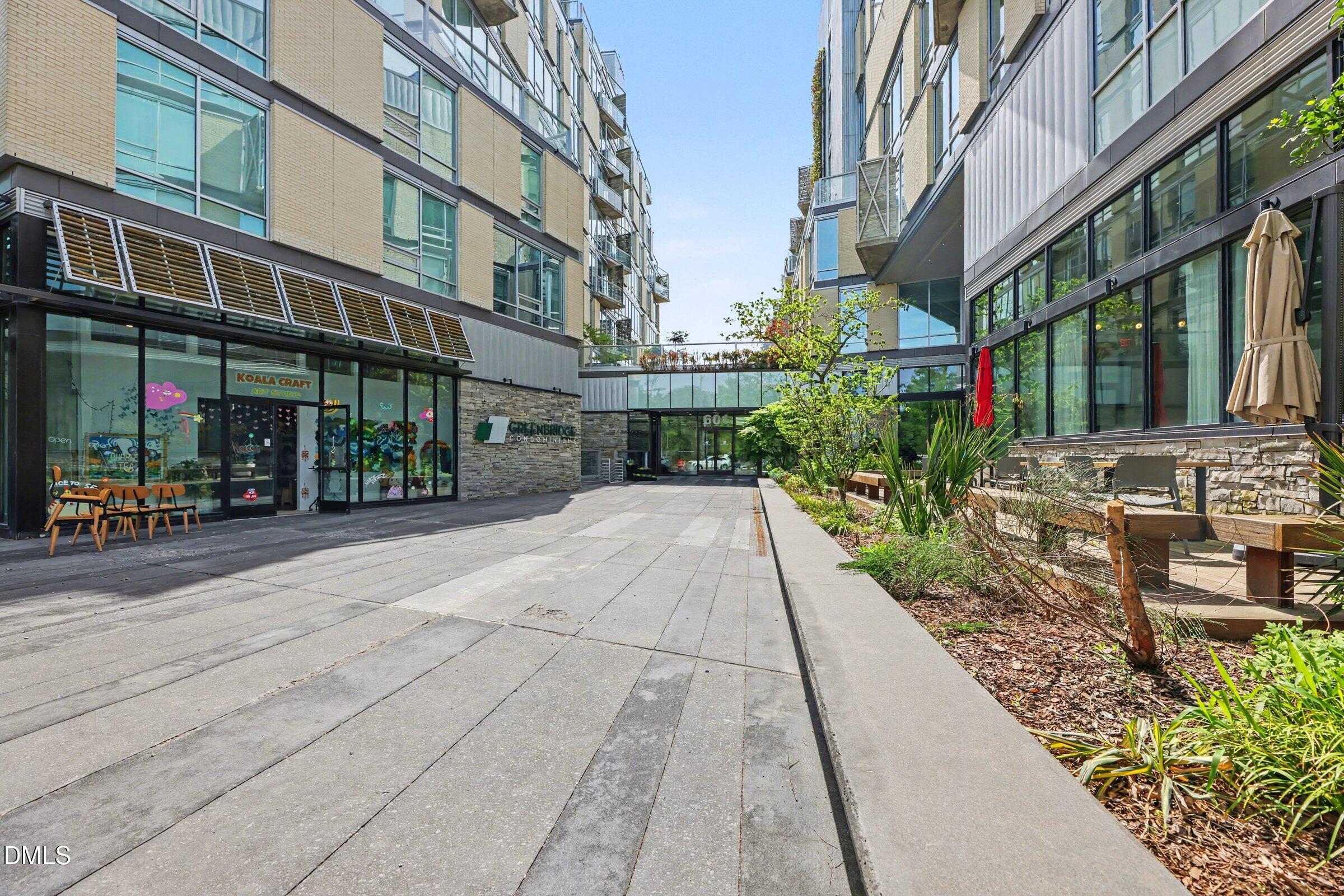 601 W Rosemary Unit 712