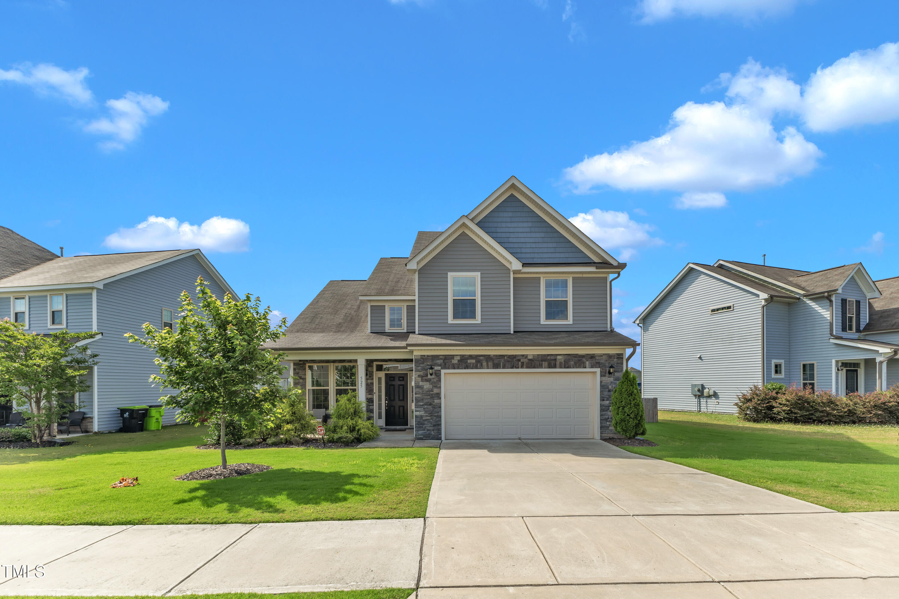 525 Willow Breeze Court