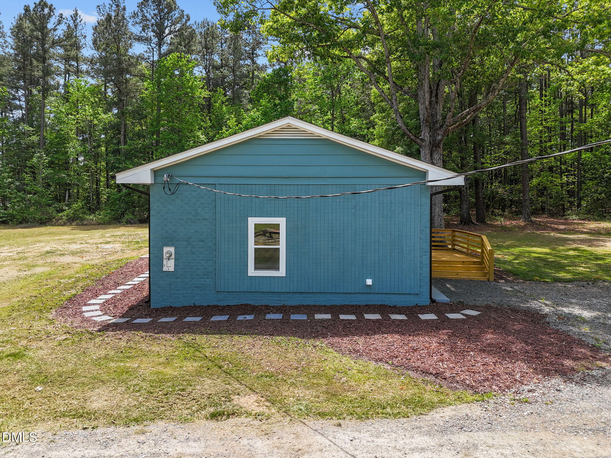 6561 Huntsboro Road