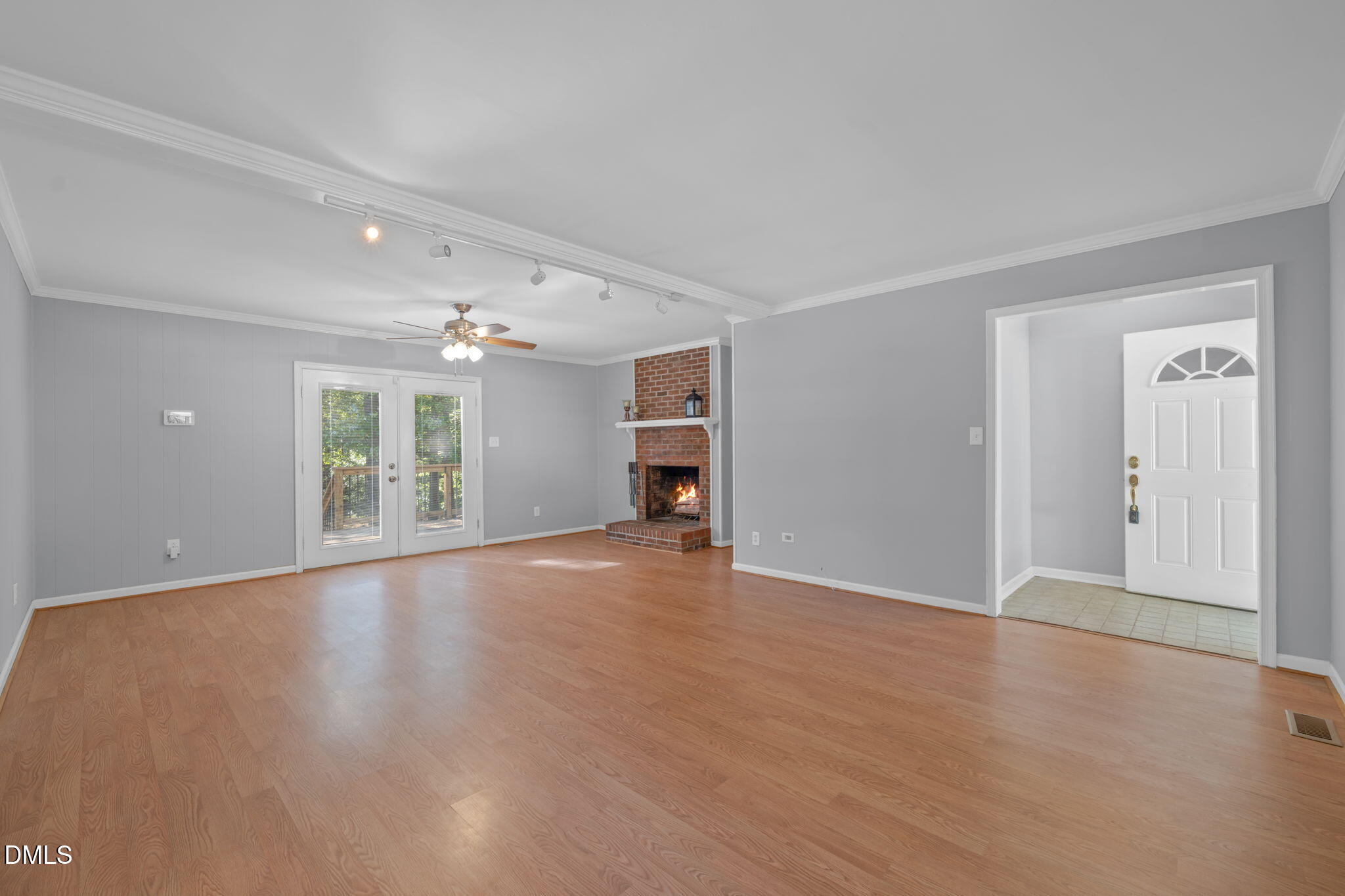 7120 Jeffrey Drive