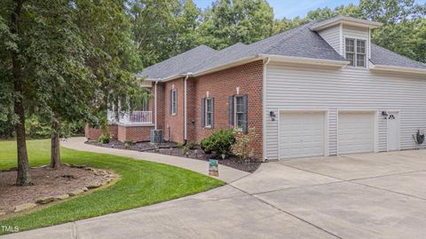 A home in Rolesville