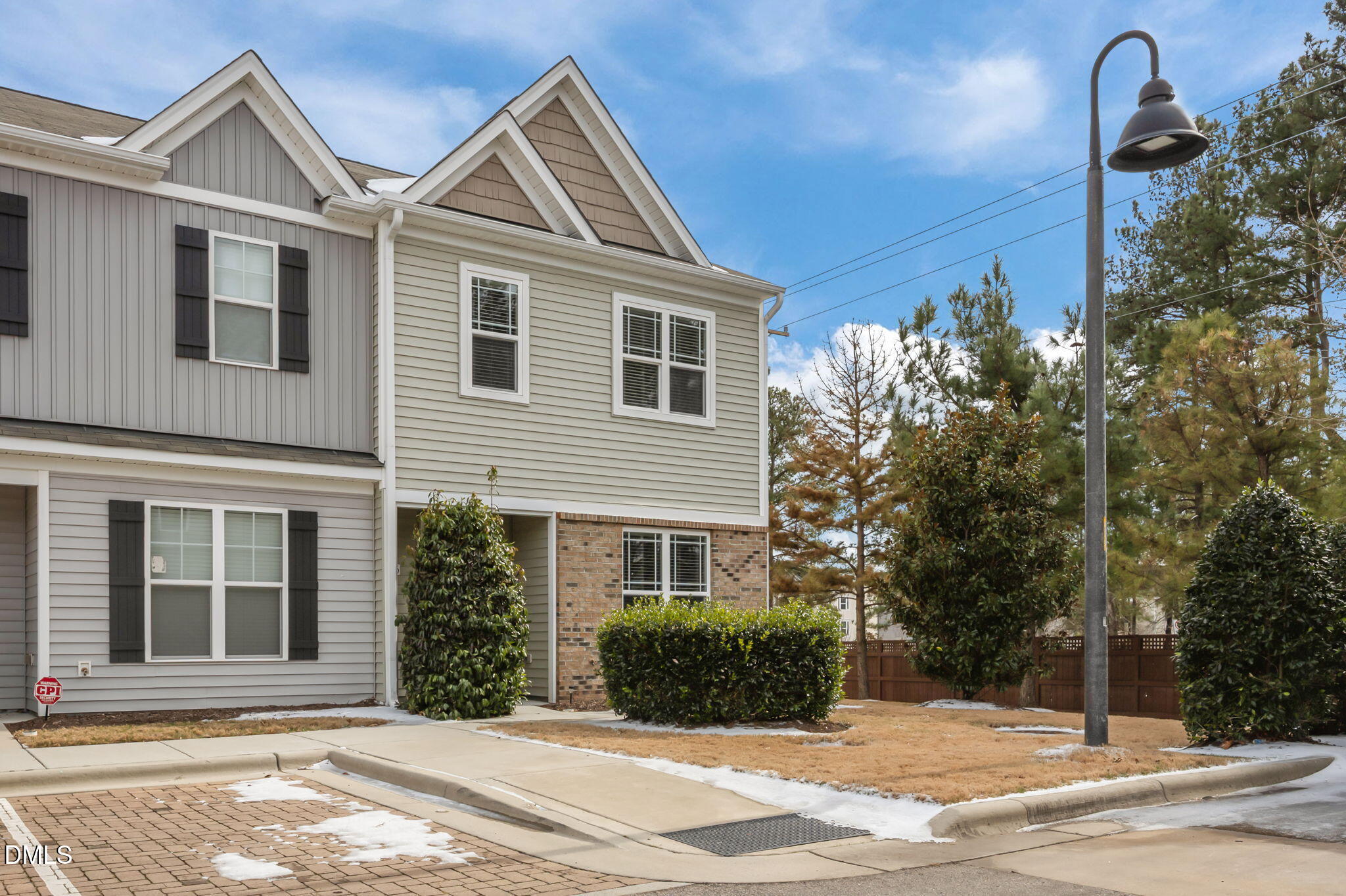 8856 Commons Townes Drive