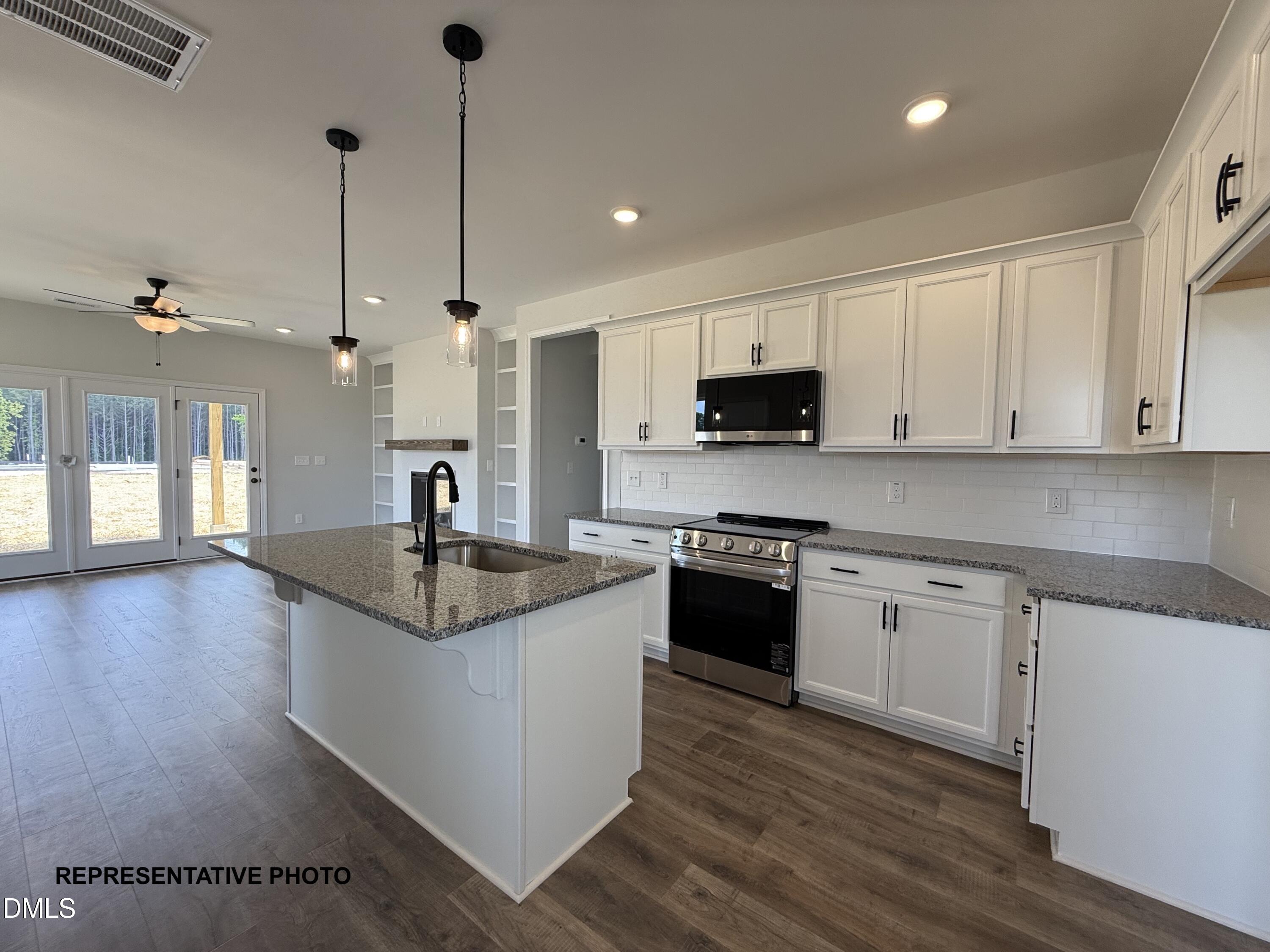32 Zambezi Court