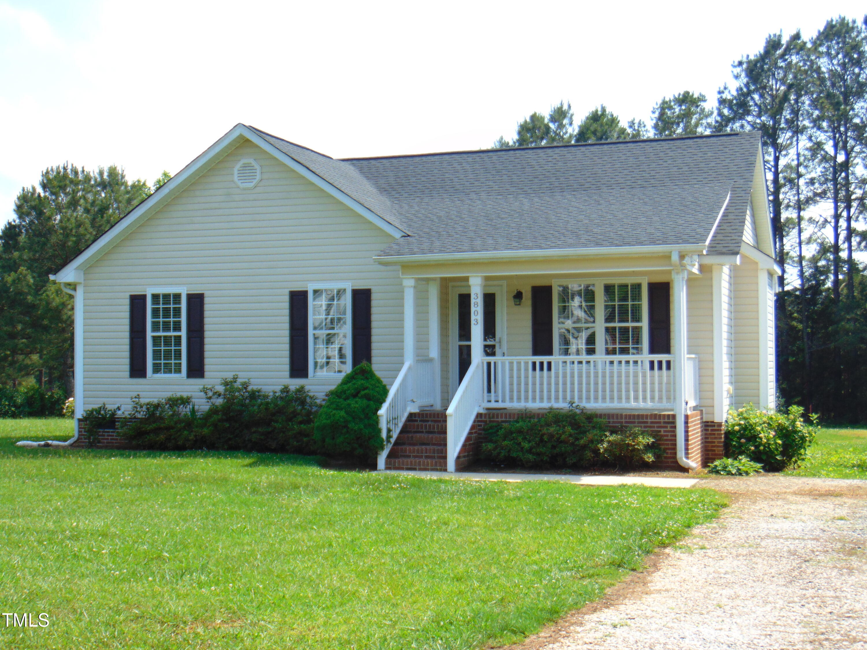 3803 Ridgewood Drive