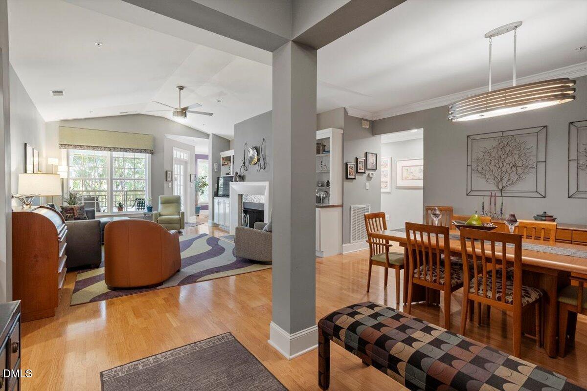 3700 Baron Cooper Pass 204