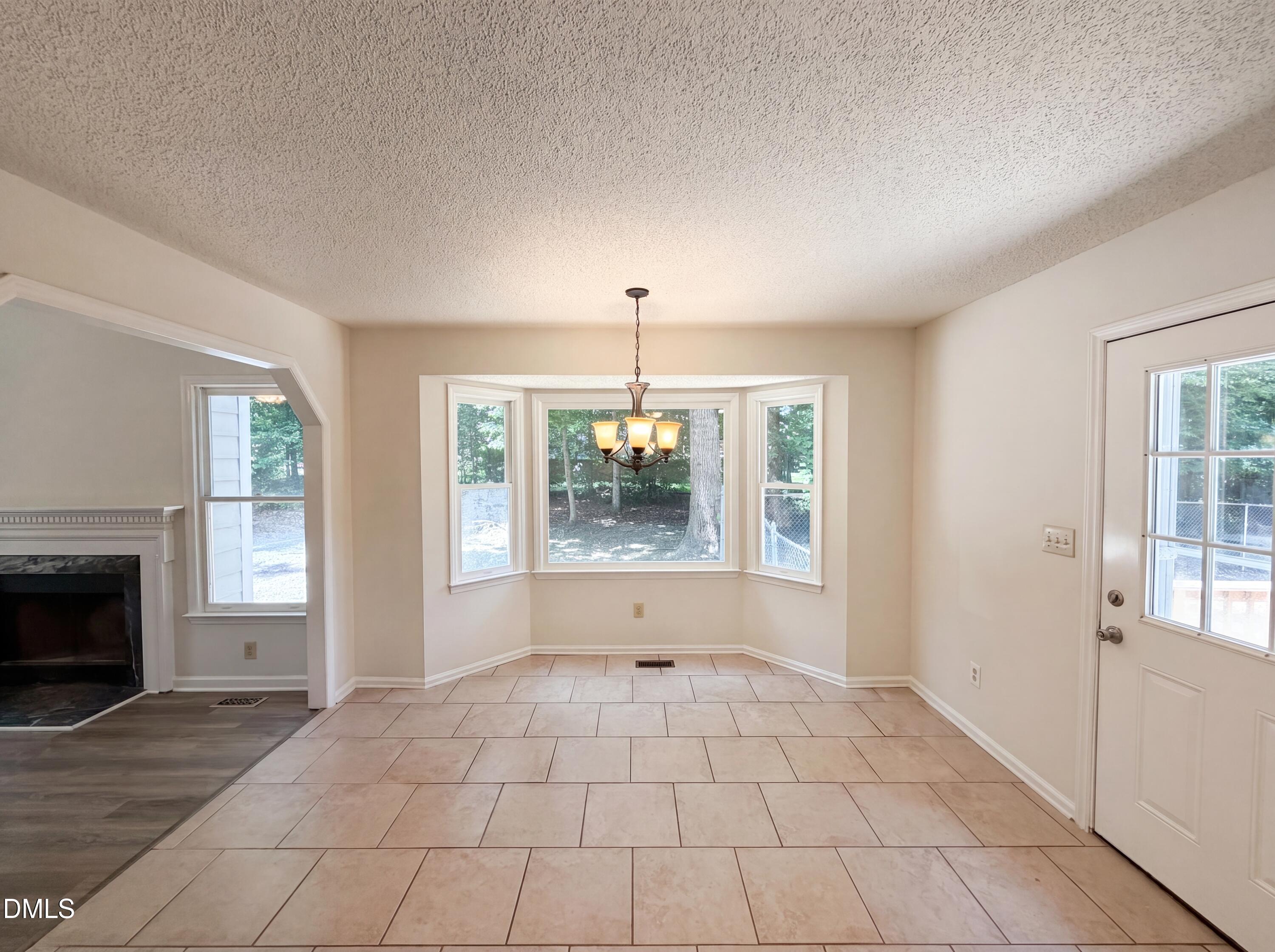 328 Thornwood Lane