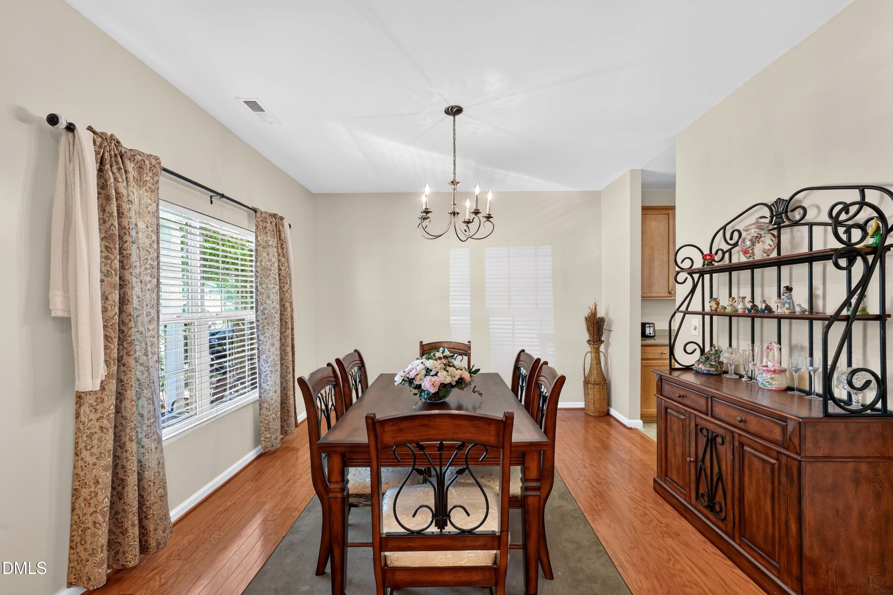 4912 Swanns Mill Drive